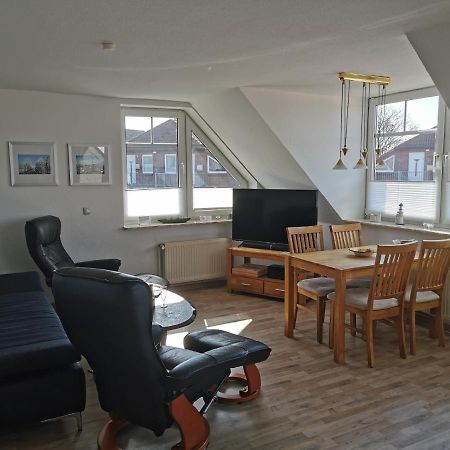 Ferienwohnung Yachthus Carolinensiel Exterior foto