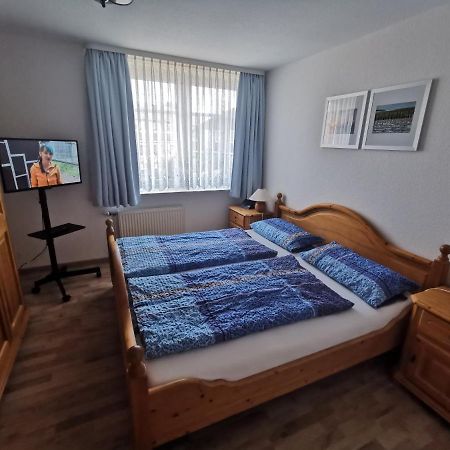 Ferienwohnung Yachthus Carolinensiel Exterior foto