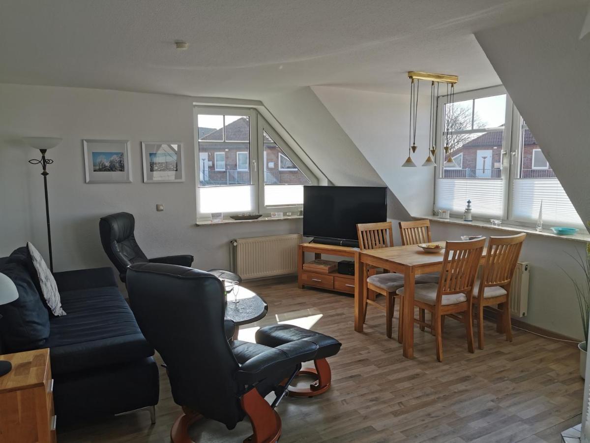 Ferienwohnung Yachthus Carolinensiel Exterior foto