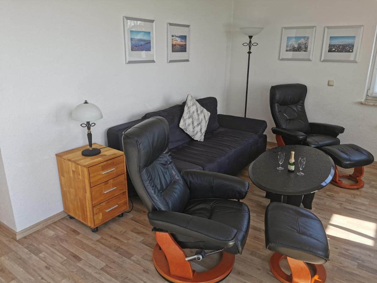 Ferienwohnung Yachthus Carolinensiel Exterior foto