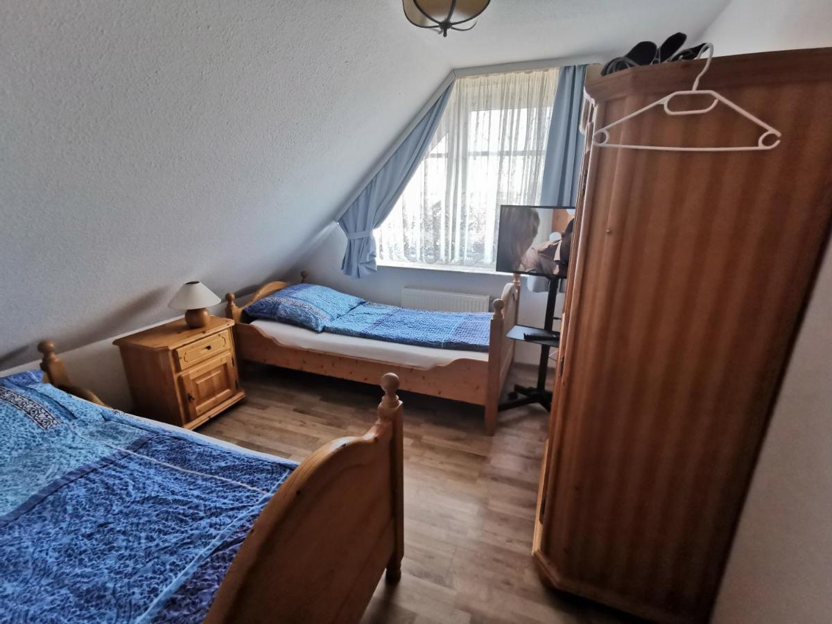 Ferienwohnung Yachthus Carolinensiel Exterior foto